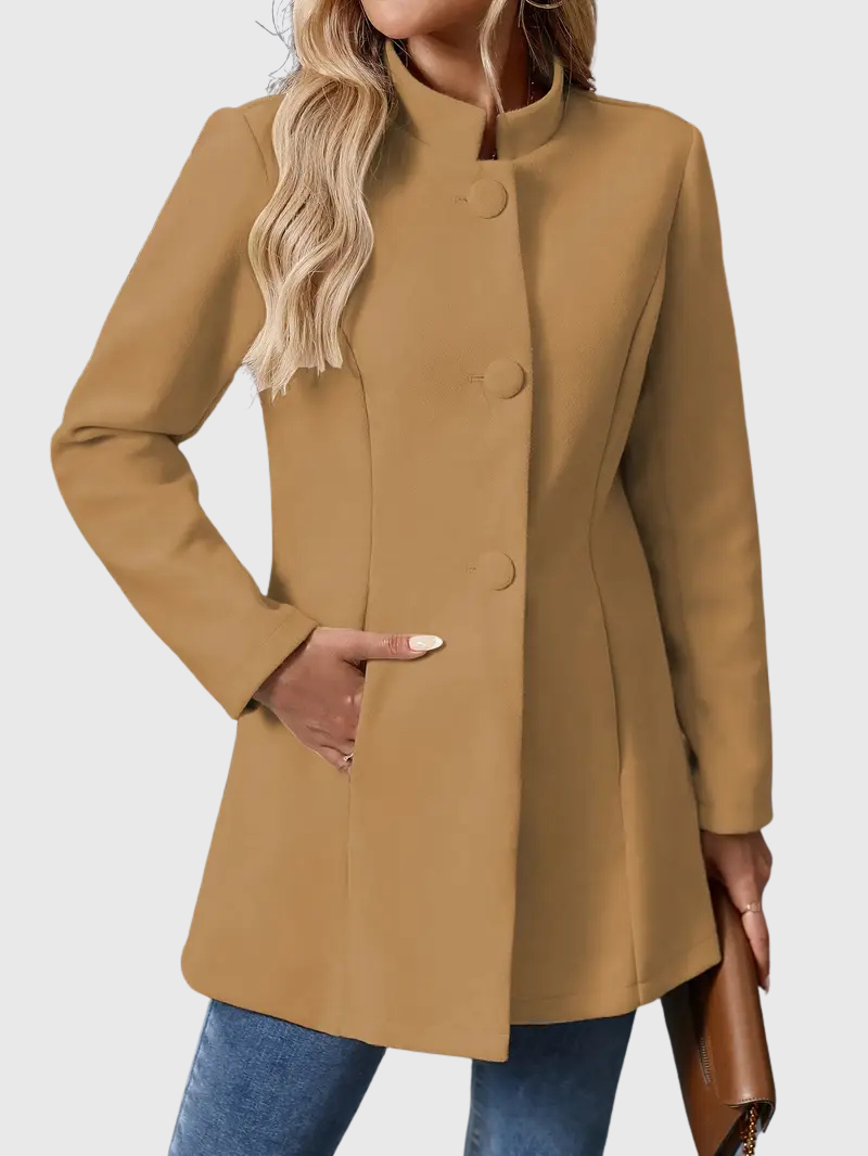 Amara | Buttoned Coat